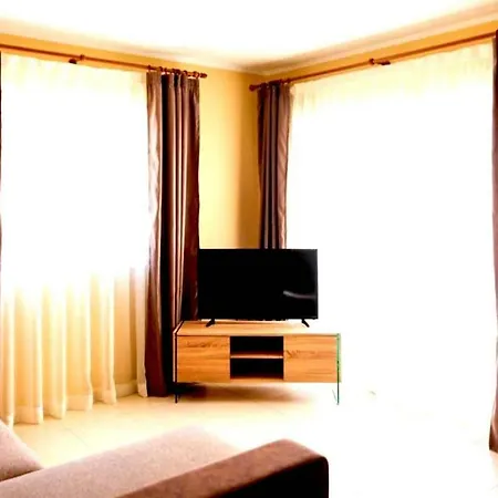 Apartament Apartment Dinie, One Bedroom Apartment By The Beach With Pool